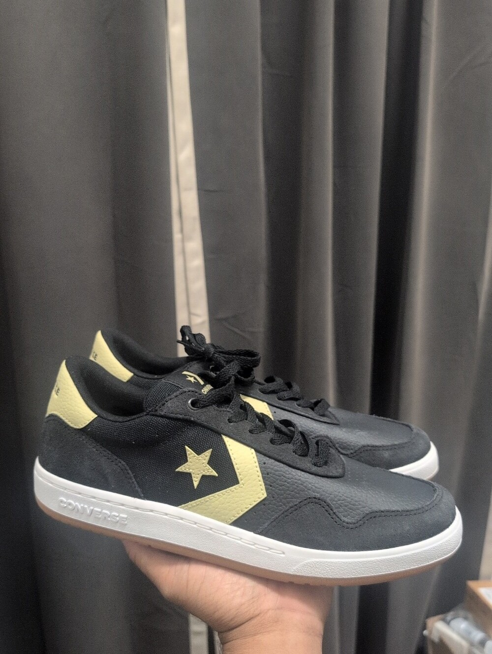 Converse SC25 Mens Black Low Top Suede Sneaker Size 9